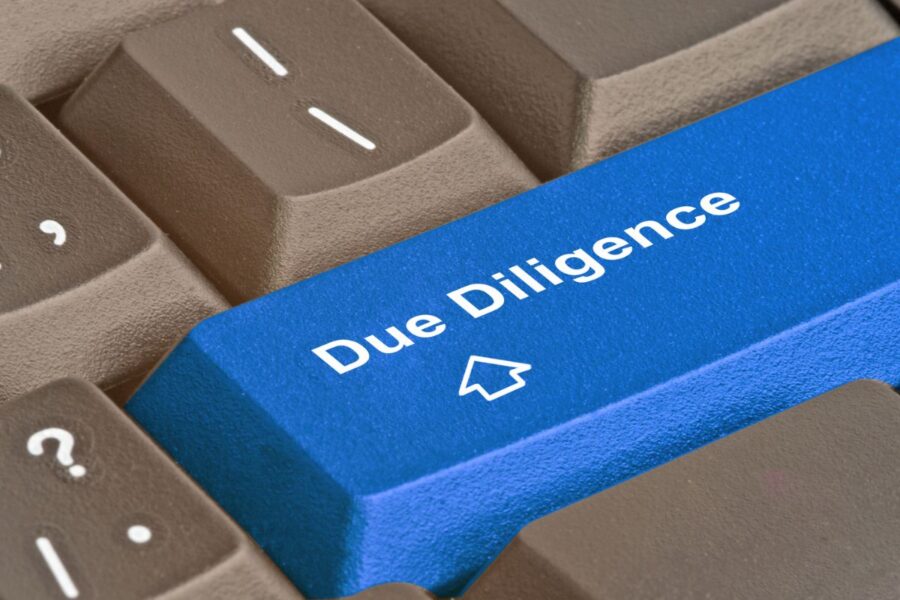 Background Check y Due Diligence